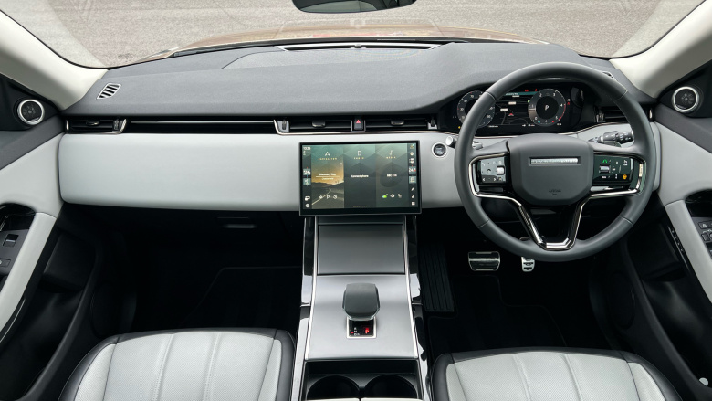 Land Rover Range Rover Evoque 2.0 D200 Dynamic SE 5dr Auto Diesel Hatchback